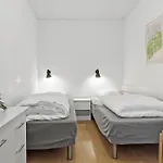 1 Bedroom Gorgeous In アパート *