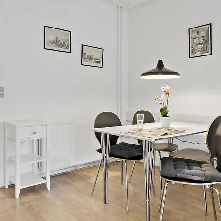 דירה 1 Bedroom Gorgeous In