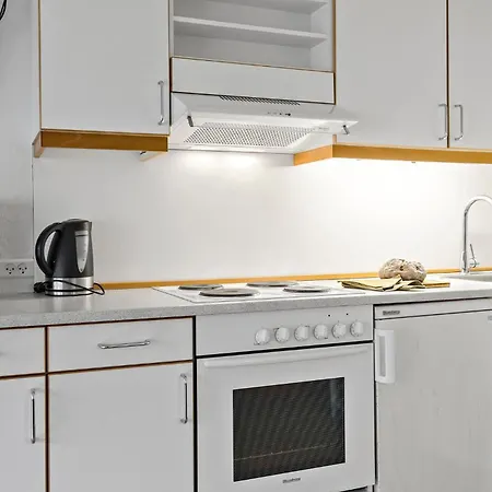 1 Bedroom Gorgeous In דירה