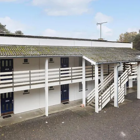 1 Bedroom Gorgeous In *