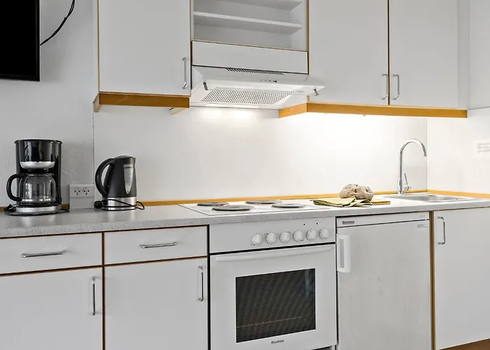 1 Bedroom Gorgeous In アパート